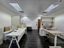 Burlington Square (D7), Office #570023091